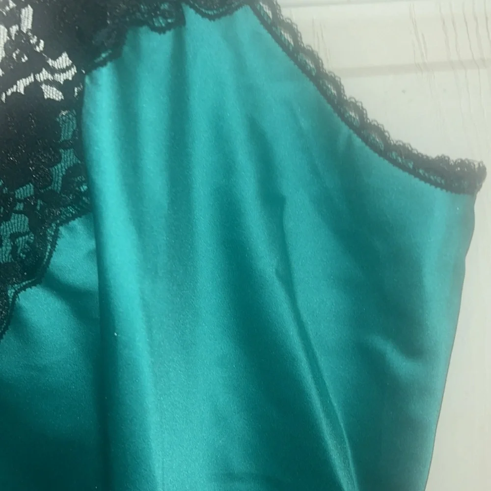 Ladies cami - Picture 5 of 7